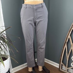 LOFT Gray Cropped Ankle Pants